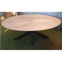 ovale eiken eettafel